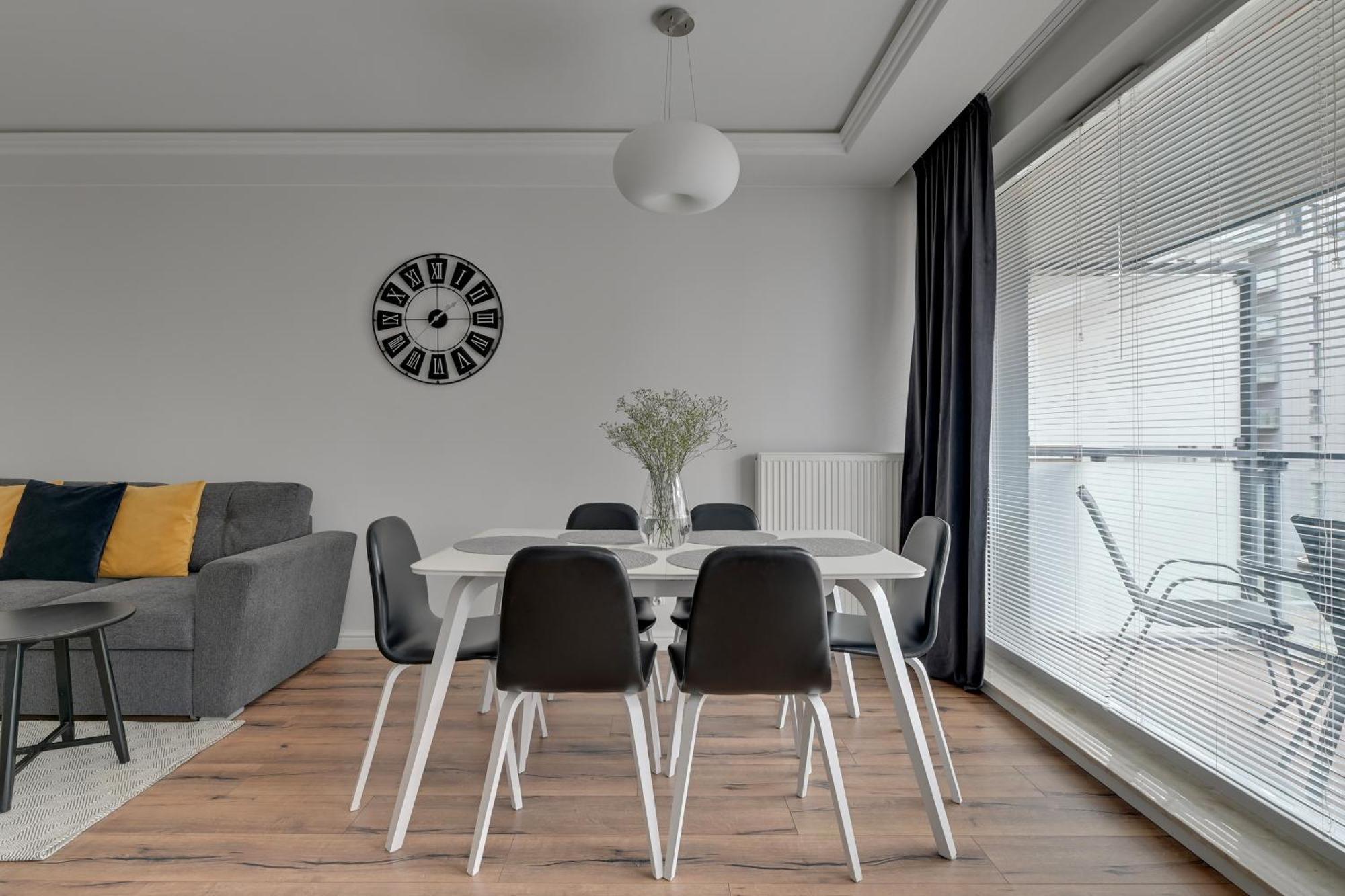 Chmielna Park - City Center & Parking By Downtown Apartments غدانسك المظهر الخارجي الصورة