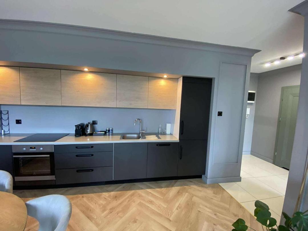 Chmielna Park - City Center & Parking By Downtown Apartments غدانسك الغرفة الصورة